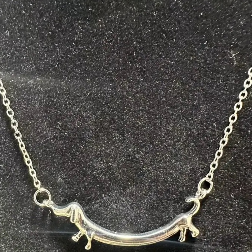 NEW BUNDLE Gray Dog Sign & Dachshund Necklace - Picture 3 of 7